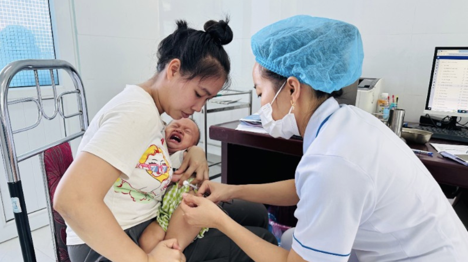 Chú trọng nâng cao năng lực phòng bệnh, củng cố y tế cơ sở trong giai đoạn 2025–2030